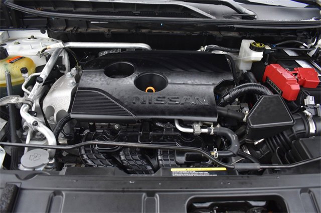 Used 2021 Nissan Rogue Platinum image 36