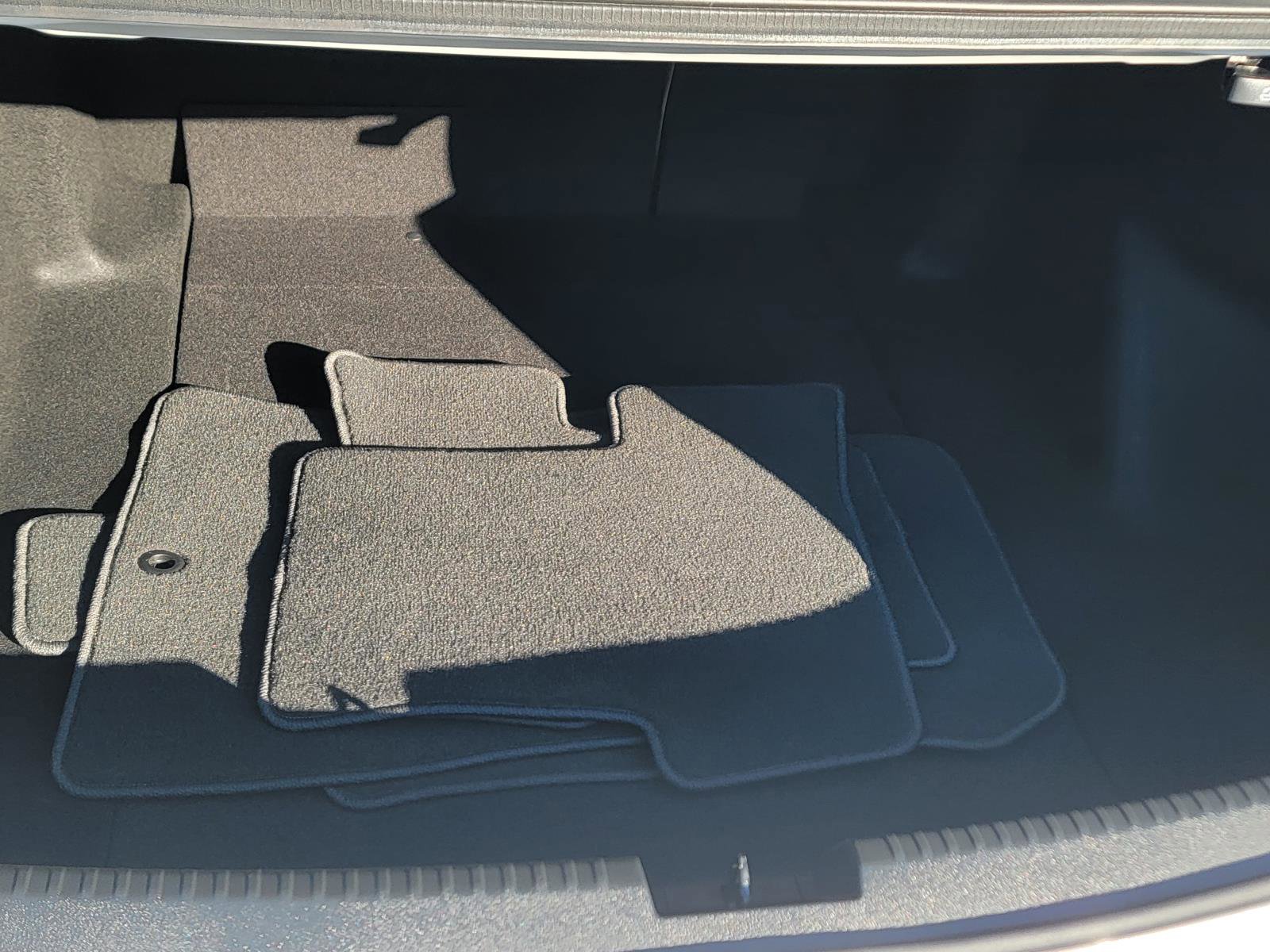 Certified 2025 Acura TLX w/ Technology Package image 7