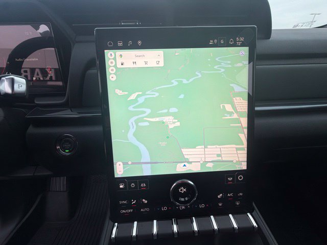 New 2027 GMC Terrain AT4 w/ LPO, Black Badging Package AWD/4WD image 15