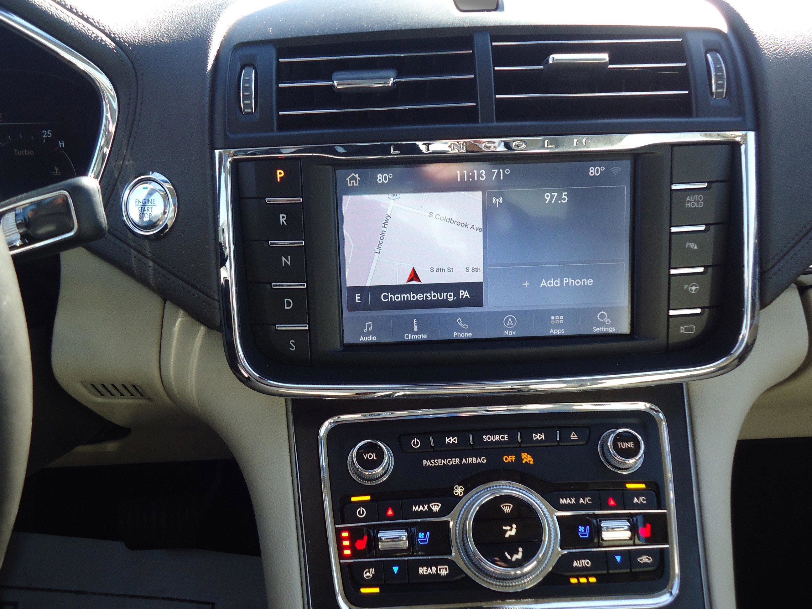 Used 2020 Lincoln Continental Reserve w/ Luxury Package image 15