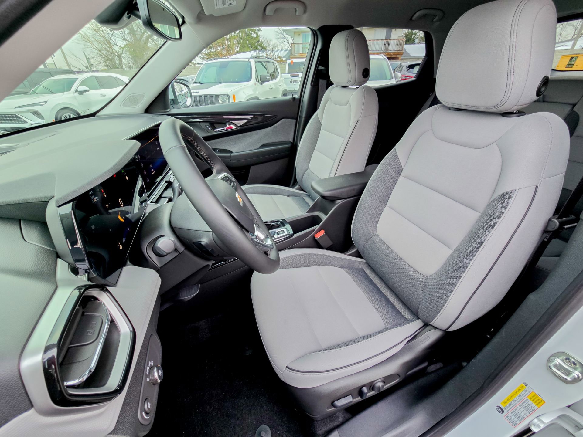 Used 2026 Chevrolet TrailBlazer LT w/ Convenience Package image 30