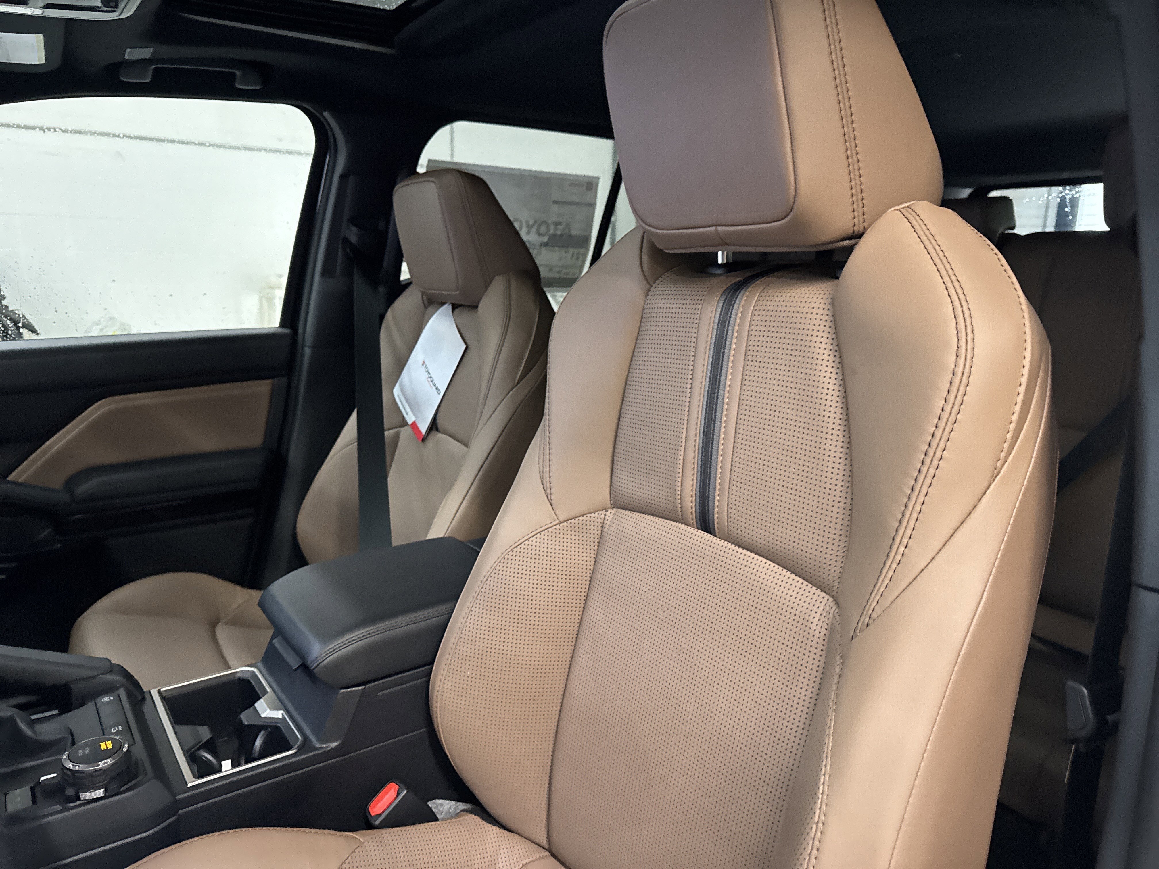 New 2026 Toyota 4Runner Limited AWD/4WD image 14
