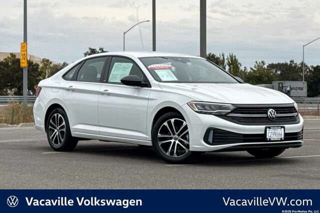 Certified 2023 Volkswagen Jetta Sport FWD image 1
