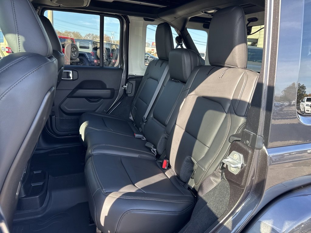 New 2026 Jeep Wrangler Sahara image 21