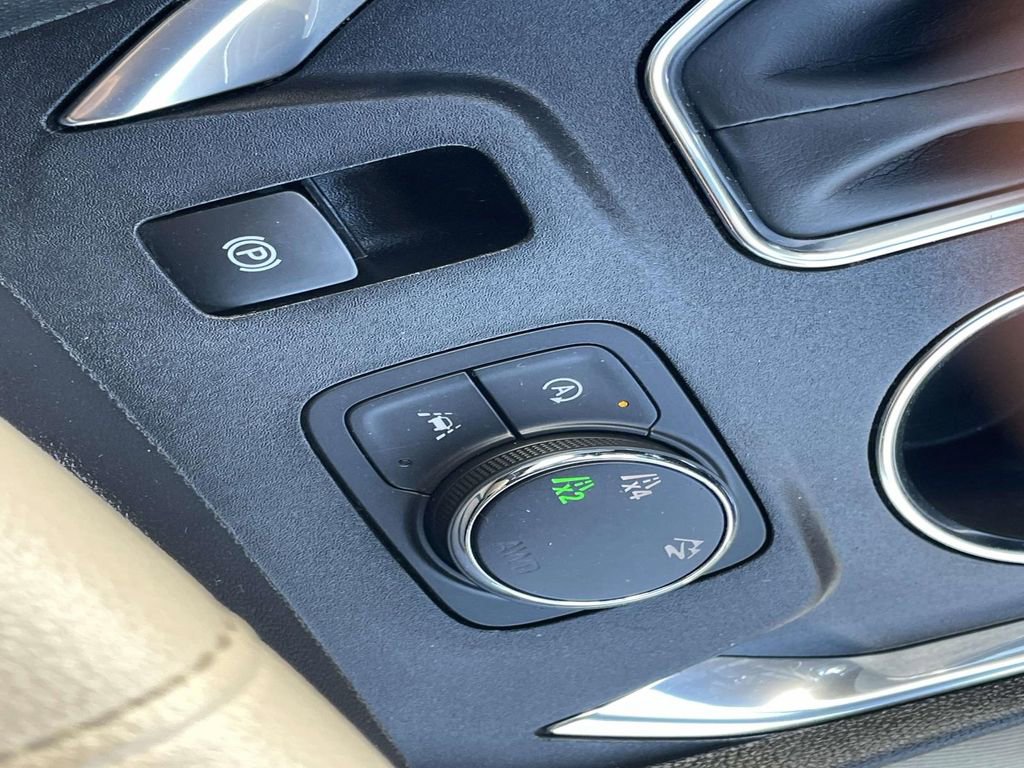 Used 2022 Chevrolet Traverse LS w/ LPO, Floor Liner Package image 24