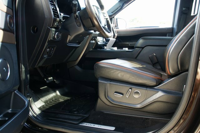 Used 2021 Ford Expedition Max King Ranch image 17