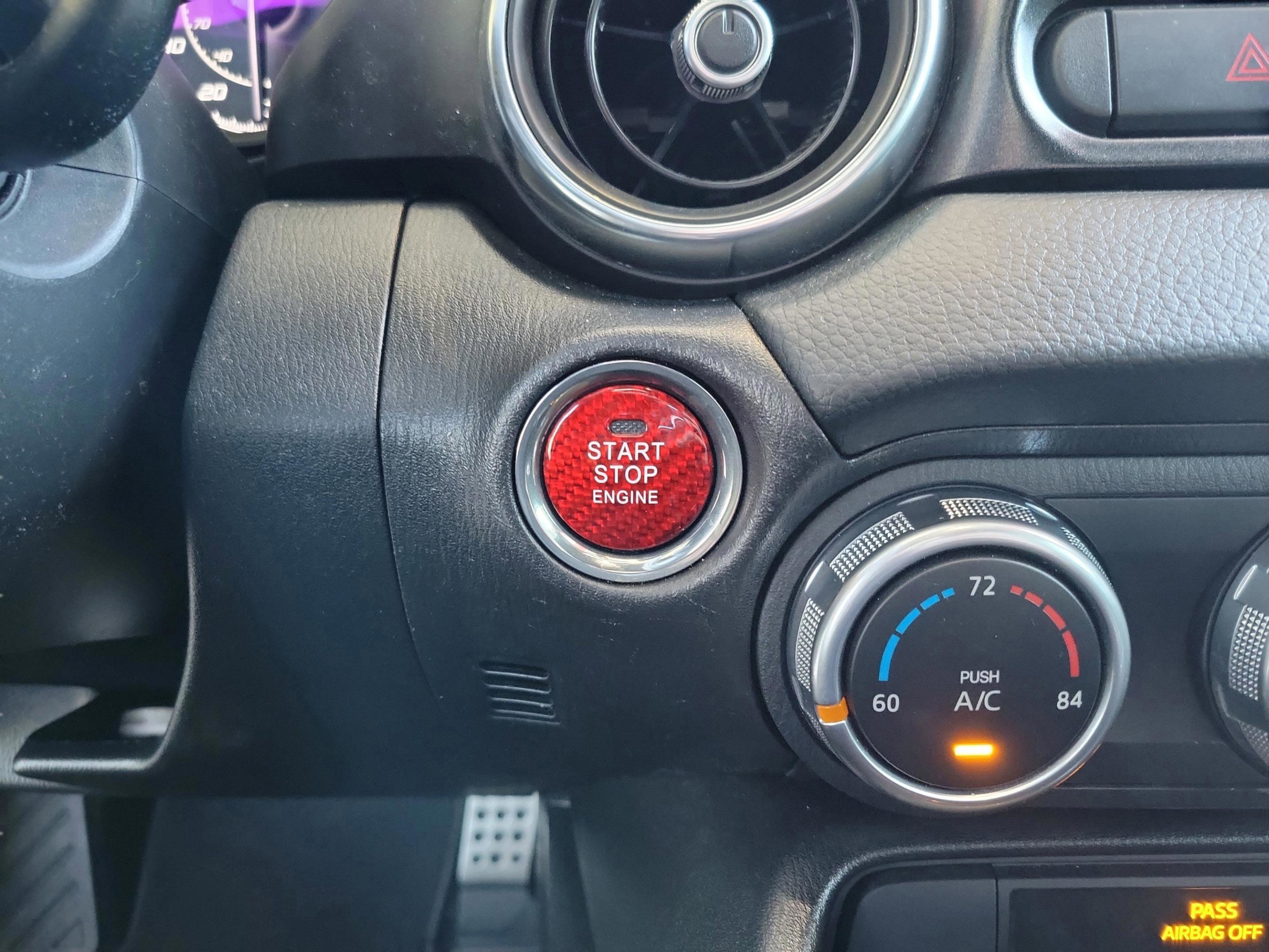 Used 2017 FIAT 124 Spider Abarth image 11