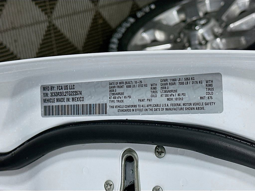 New 2026 RAM 3500 Laramie AWD/4WD image 19