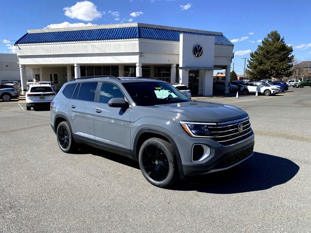 New 2026 Volkswagen Atlas SE