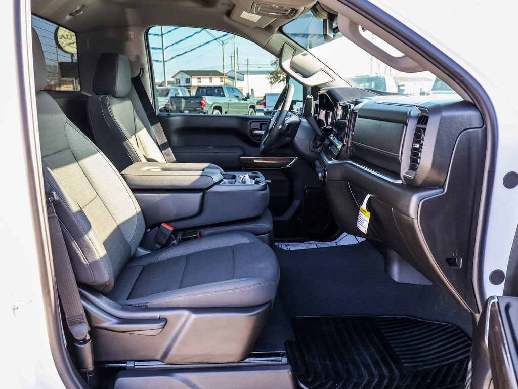 New 2026 Chevrolet Silverado 3500 LT AWD/4WD image 18