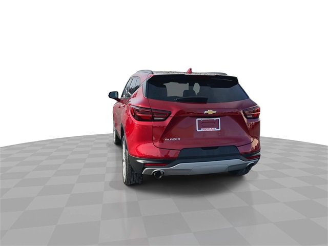 Used 2023 Chevrolet Blazer LT w/ Sound & Technology Package image 7