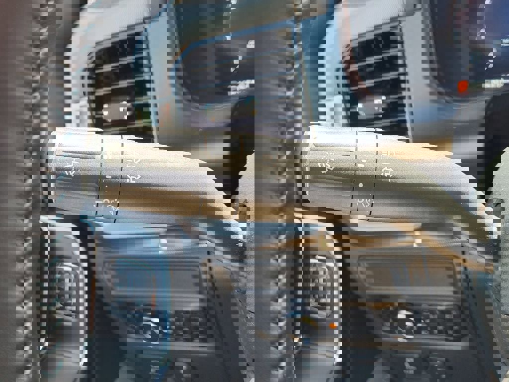 New 2025 Ford F150 Platinum w/ Equipment Group 702A High image 43