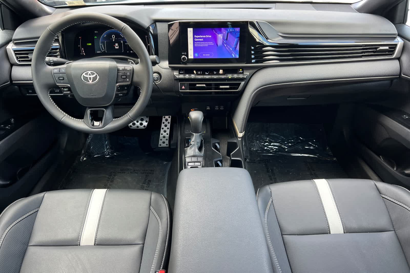 Certified 2026 Toyota Camry SE FWD image 3