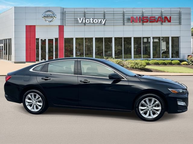 Used 2023 Chevrolet Malibu LT FWD image 2
