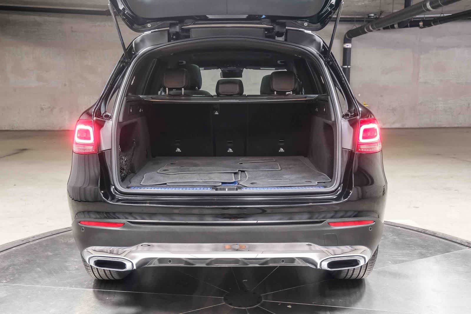 Certified 2022 Mercedes-Benz GLC 300 image 31