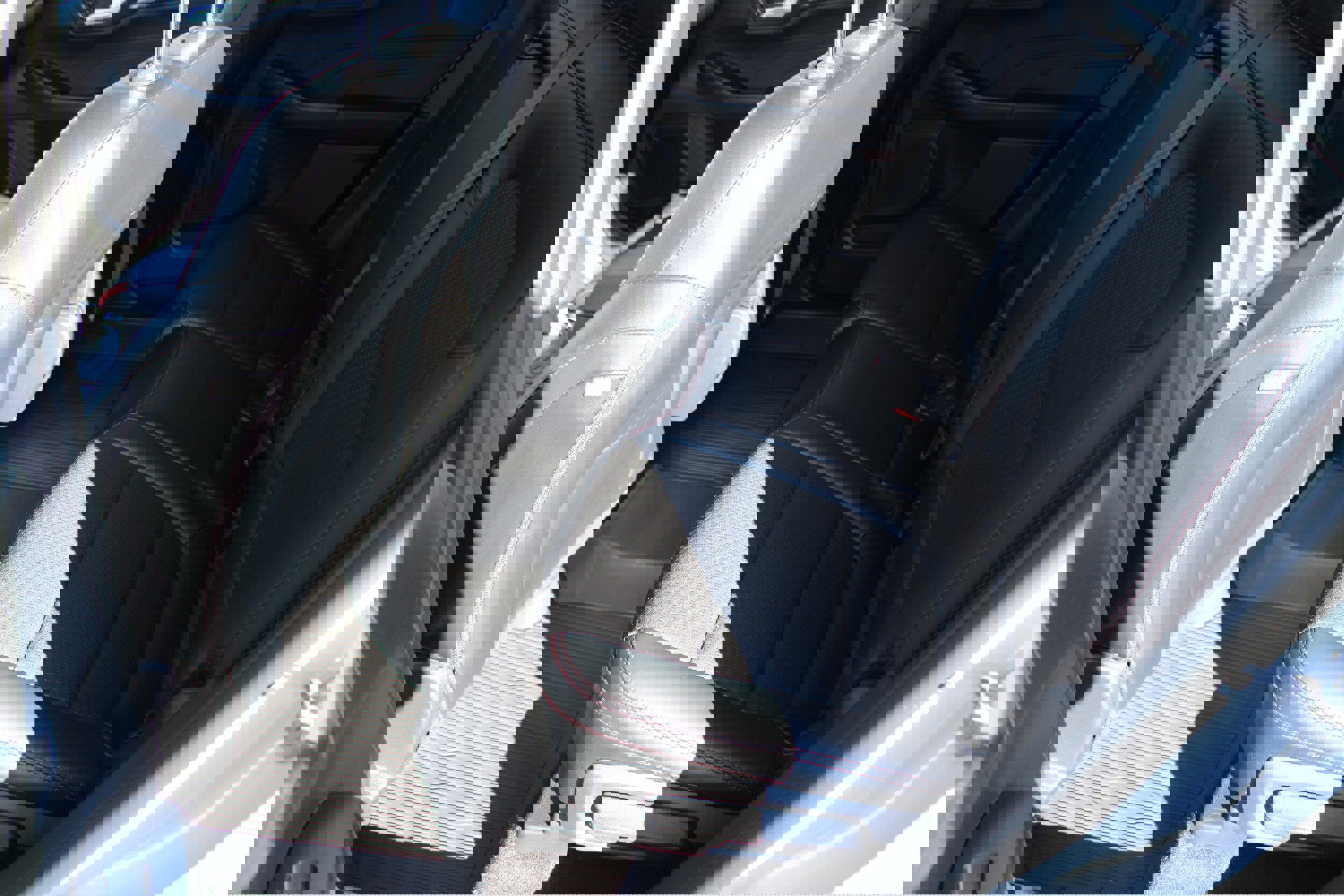 Used 2025 Ford Escape ST-Line Elite w/ Class II Trailer Tow Package image 12