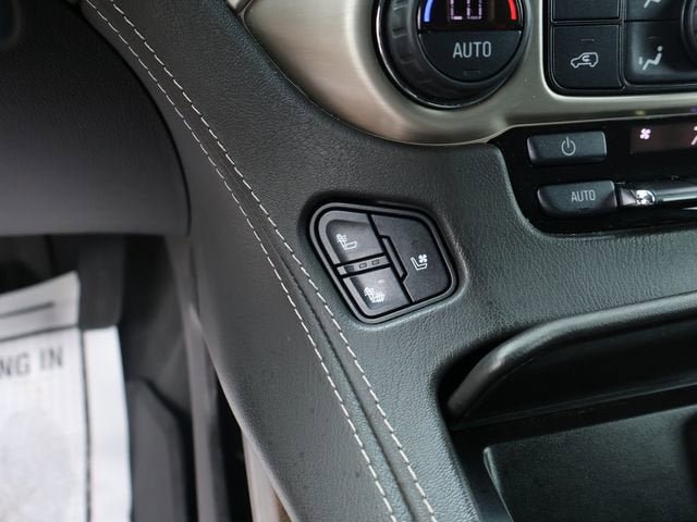 Used 2019 GMC Yukon Denali w/ Denali Ultimate Package AWD/4WD image 40