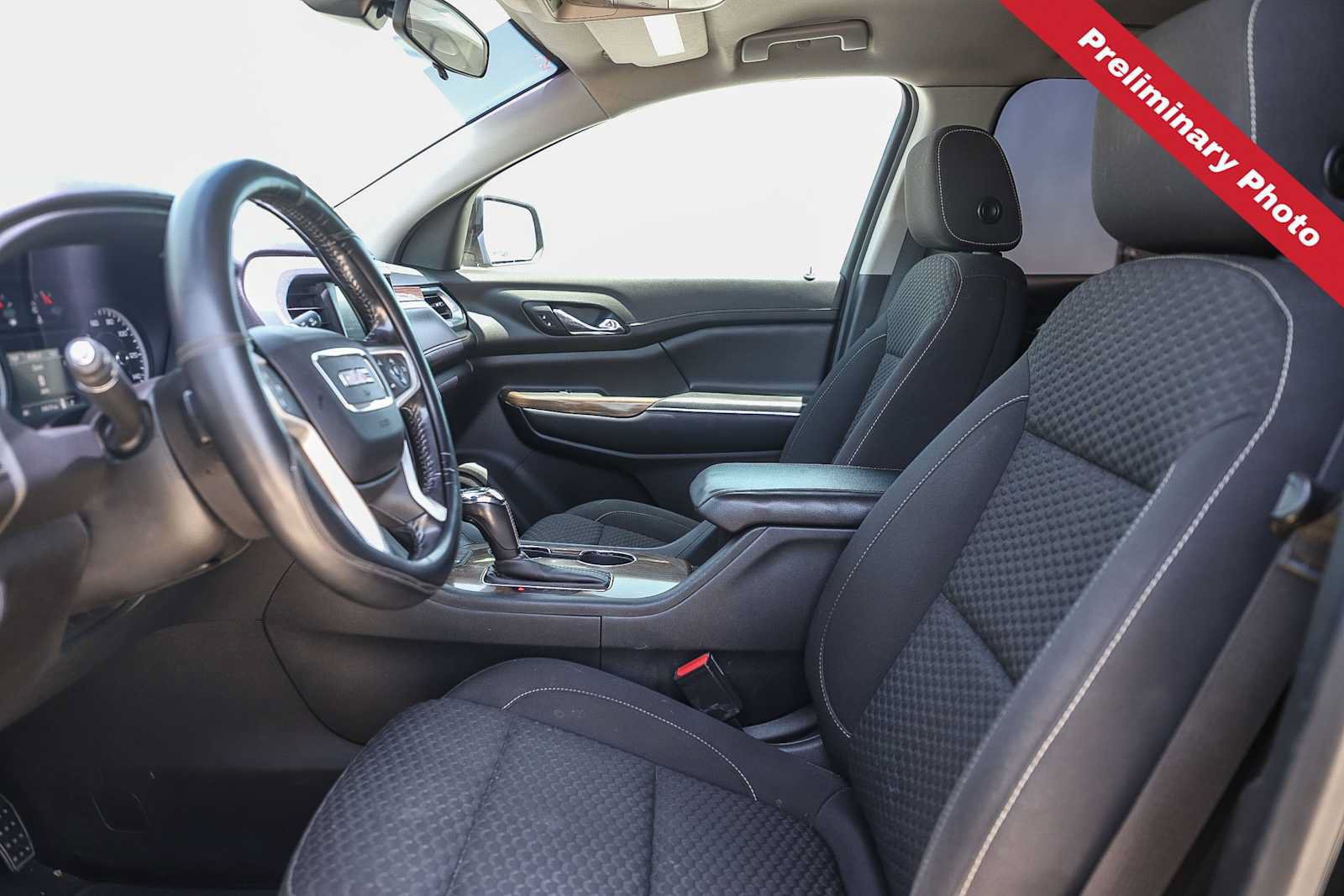 Used 2019 GMC Acadia SLE FWD image 14