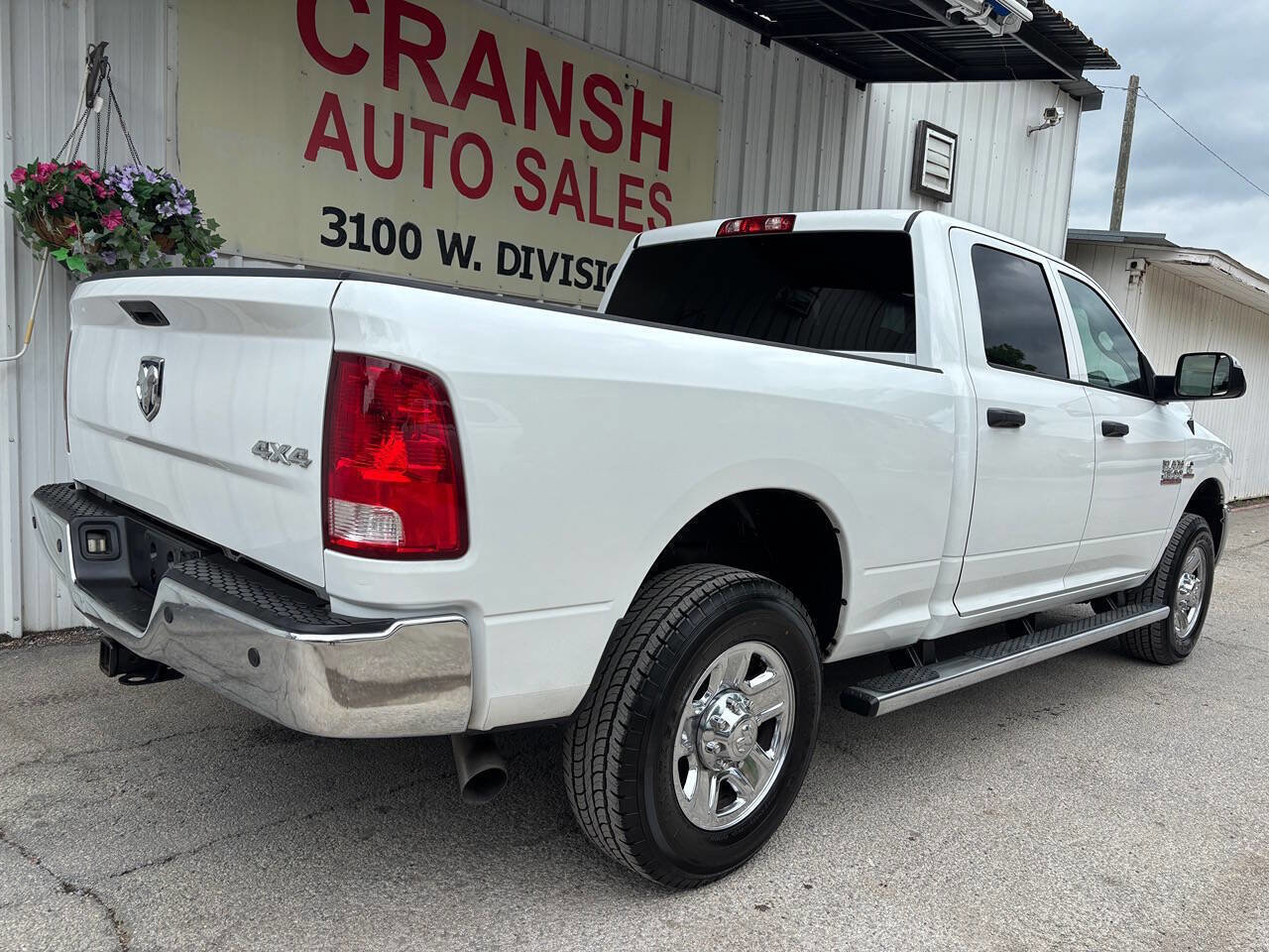 Used 2016 RAM 2500 Tradesman w/ Chrome Appearance Group image 4