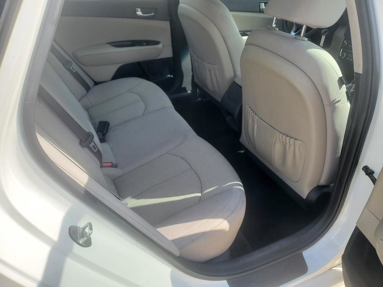 Used 2018 Kia Optima LX image 7