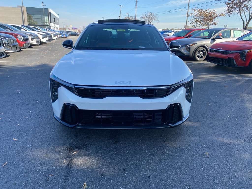 New 2025 Kia K4 GT-Line image 2