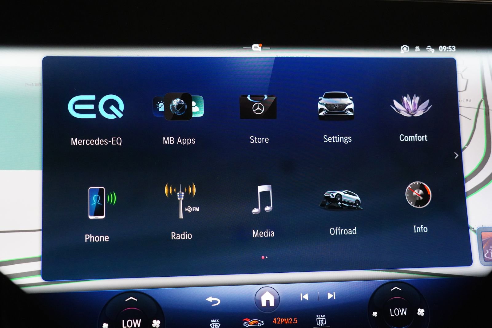 Used 2026 Mercedes-Benz EQS 550 4MATIC SUV image 25