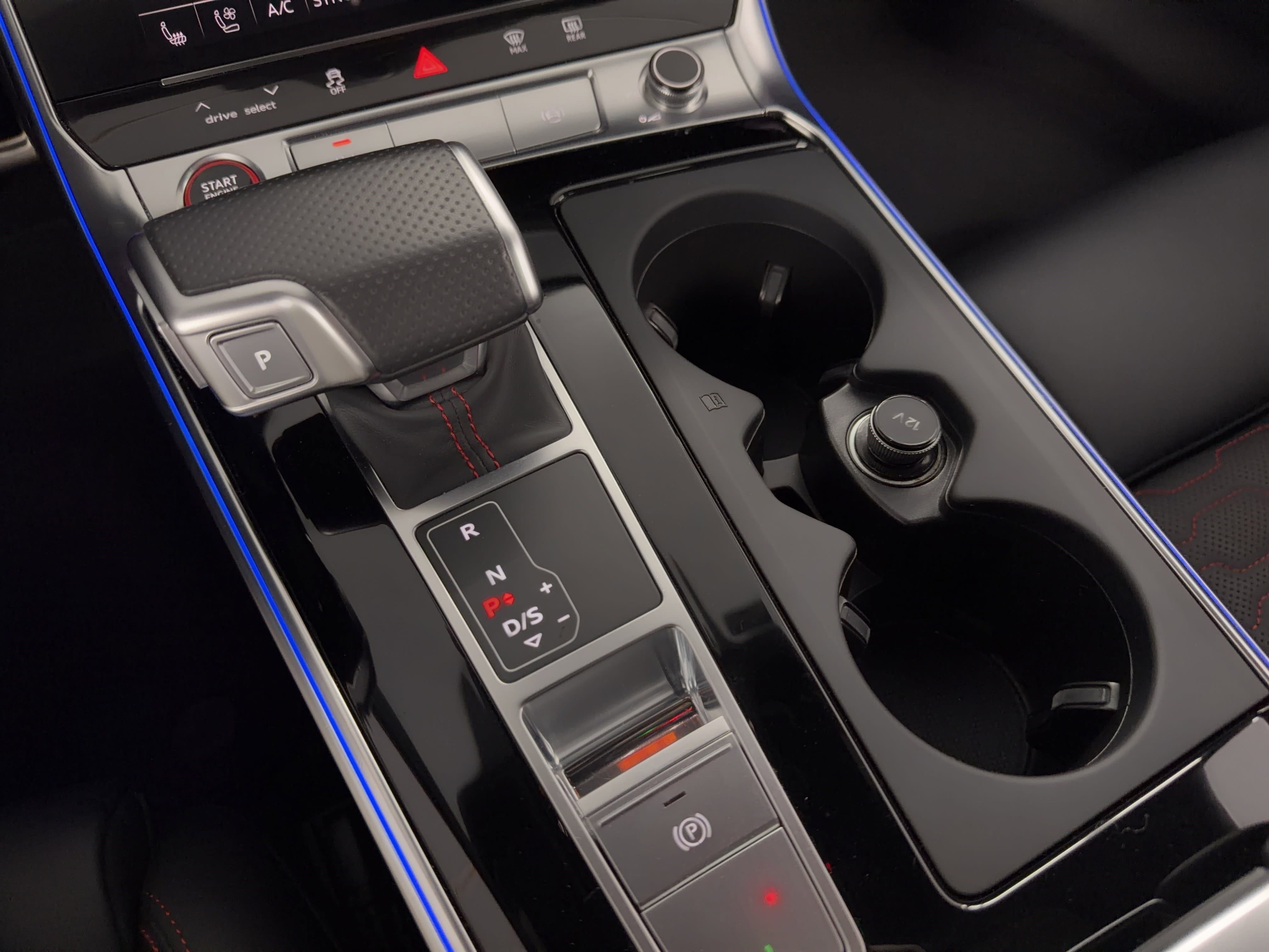 Used 2021 Audi RS 7 Sportback w/ Carbon Optic Package image 25