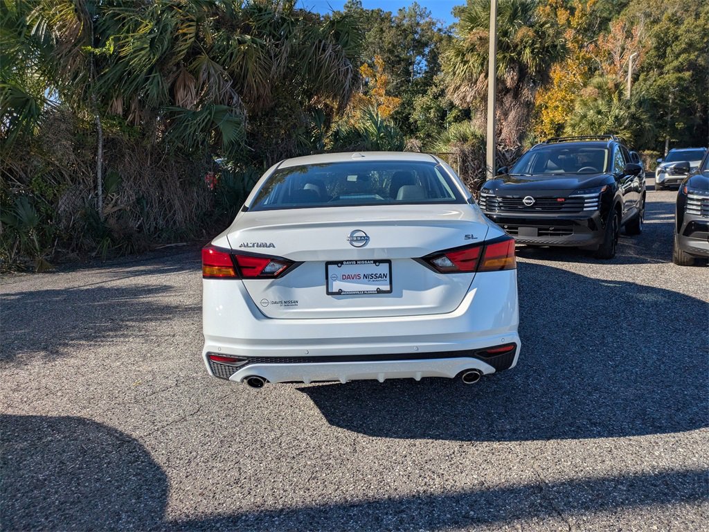 New 2025 Nissan Altima 2.5 SL image 4