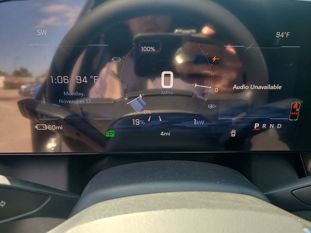 New 2026 Chevrolet Equinox EV LT w/ LPO, Blackout Package FWD image 26