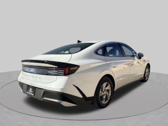 New 2026 Hyundai Sonata SE FWD image 11