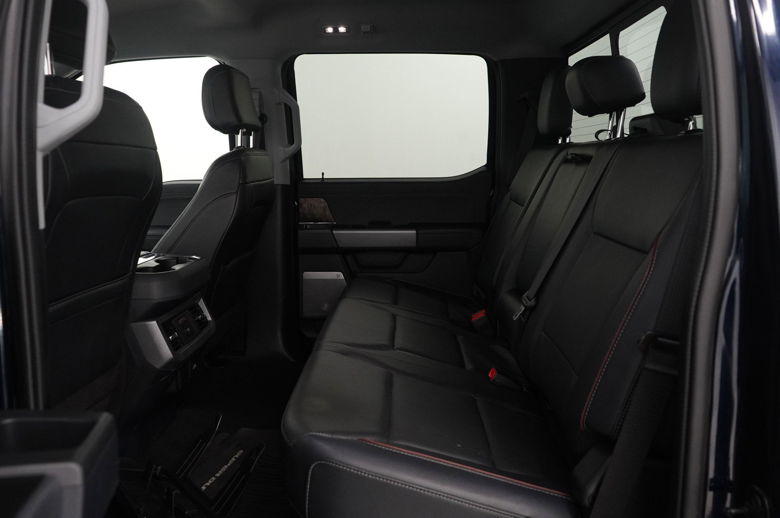 Used 2023 Ford F250 Lariat image 15