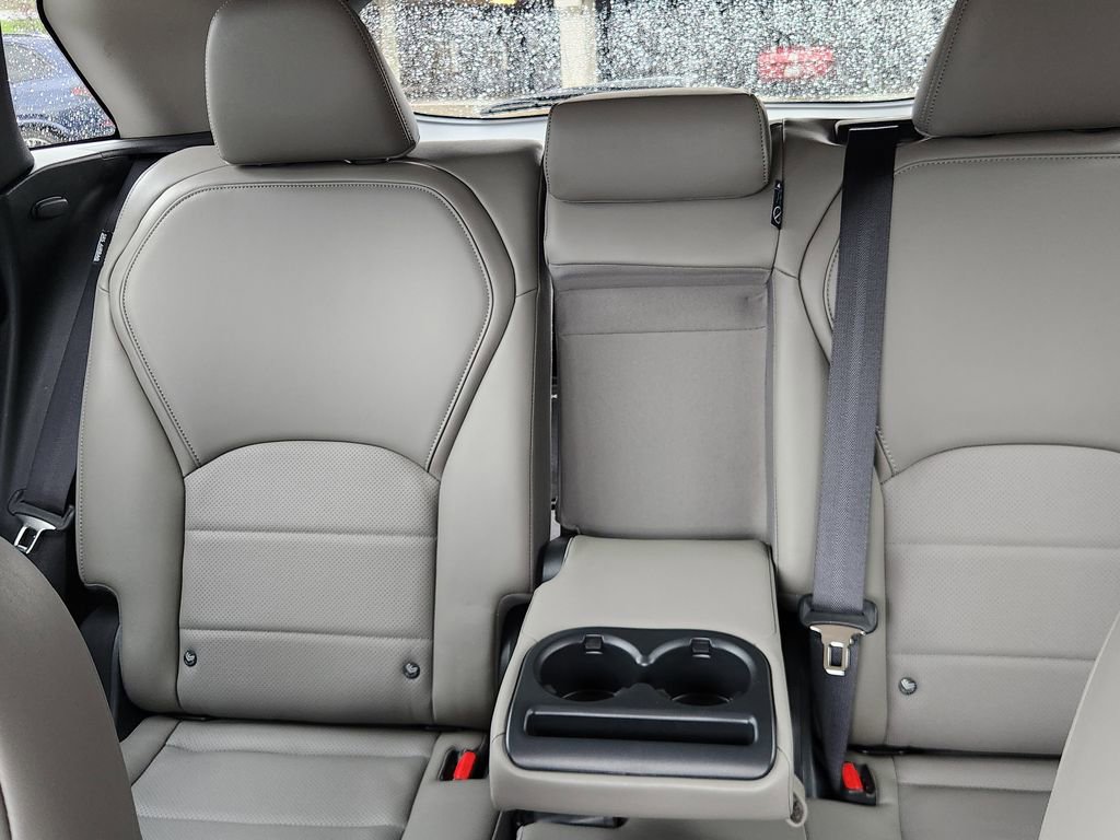 Used 2025 INFINITI QX50 Luxe w/ Accent Package image 35