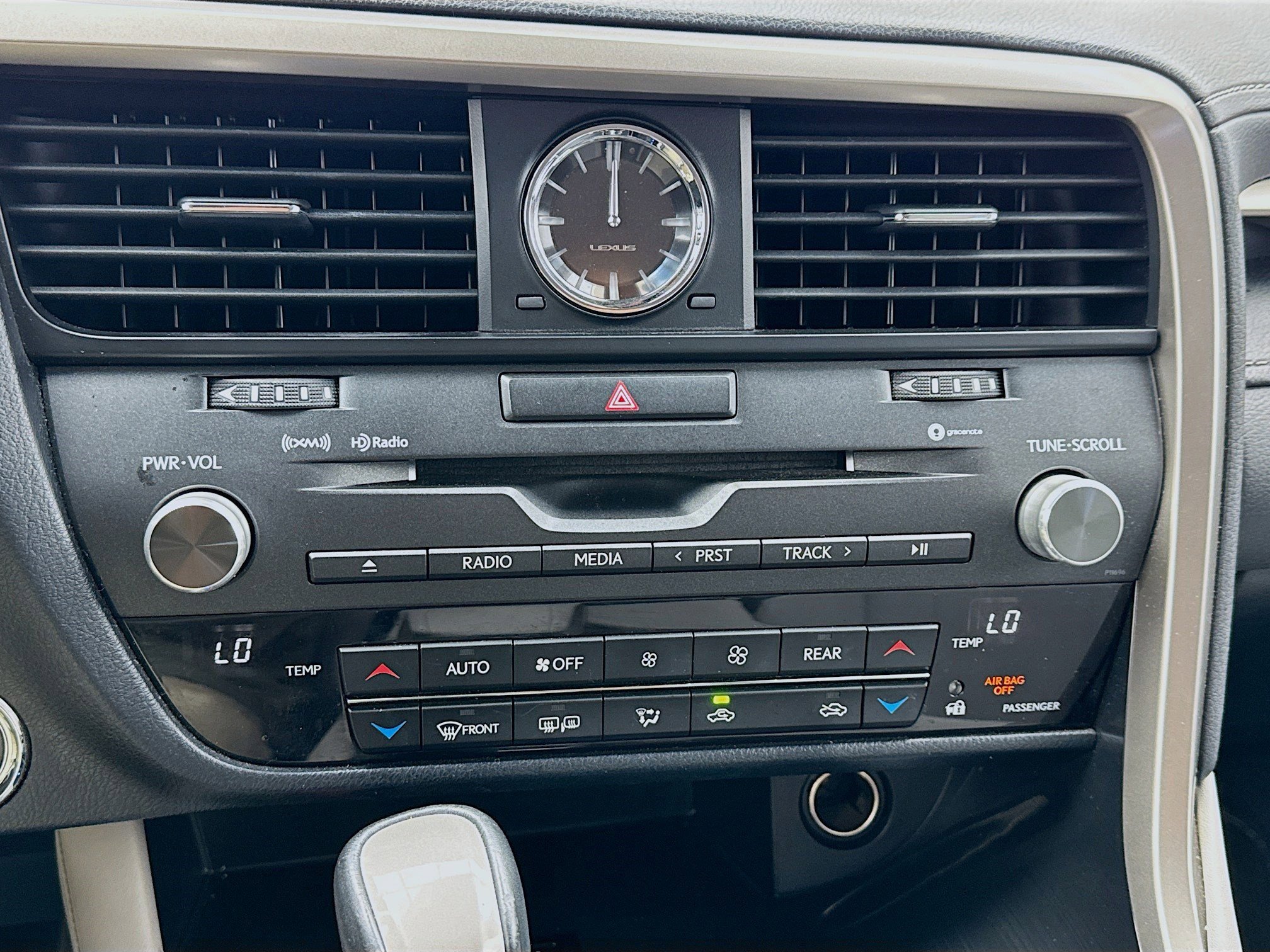 Used 2019 Lexus RX 350L FWD w/ Accessory Package image 12