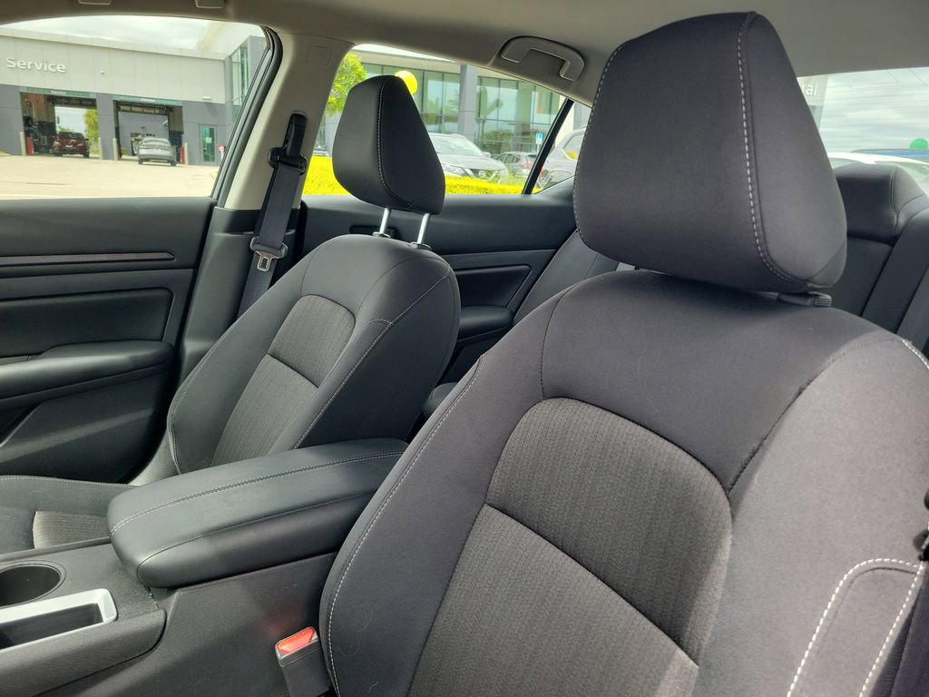 Used 2025 Nissan Altima 2.5 S image 19