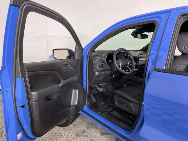 Used 2025 Chevrolet Colorado Trail Boss image 28