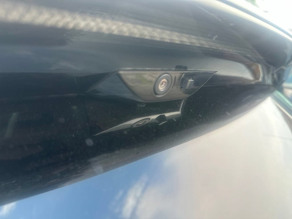 Used 2021 Buick Envision Avenir AWD/4WD image 9