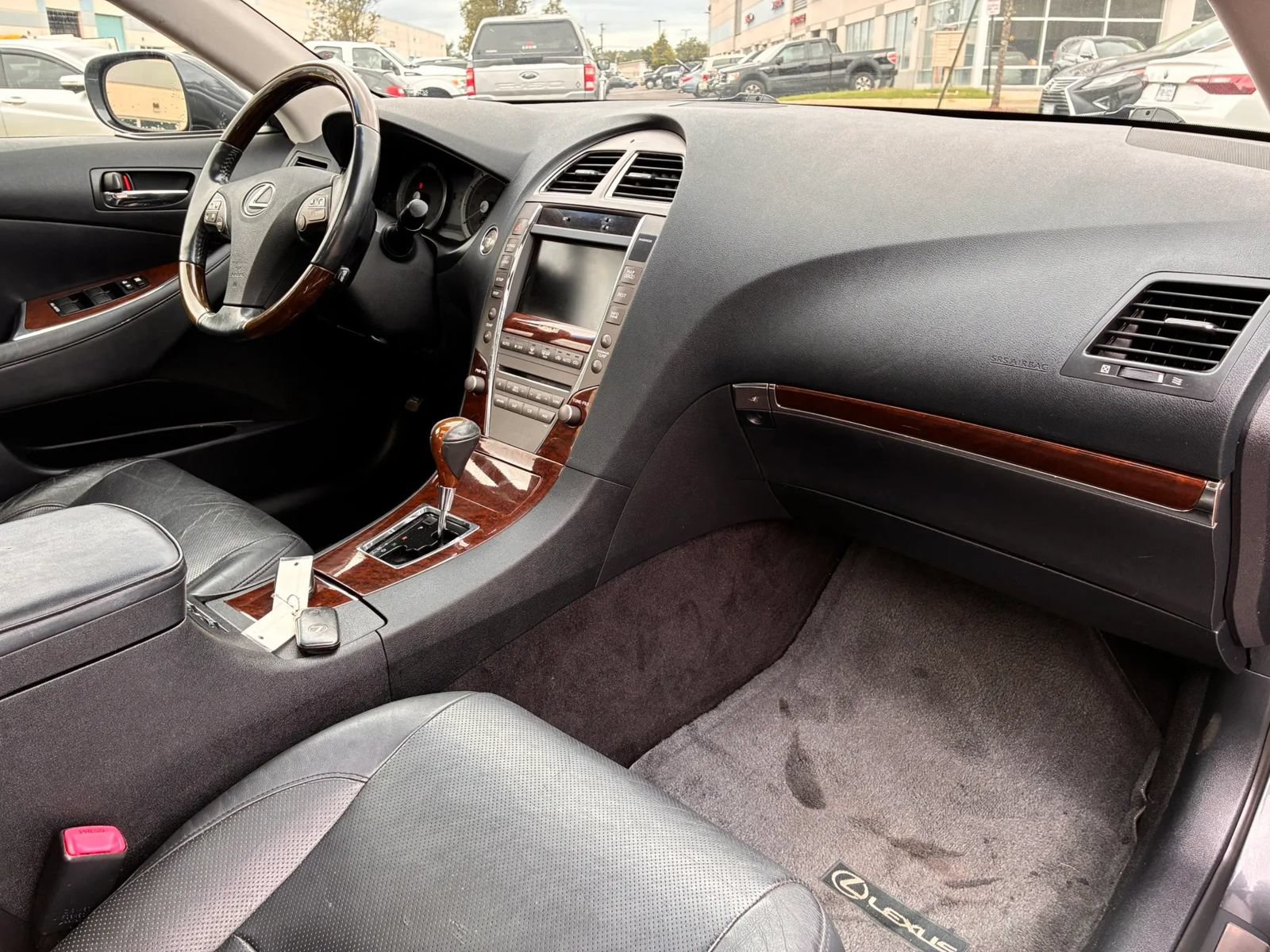 Used 2010 Lexus ES 350 FWD image 17