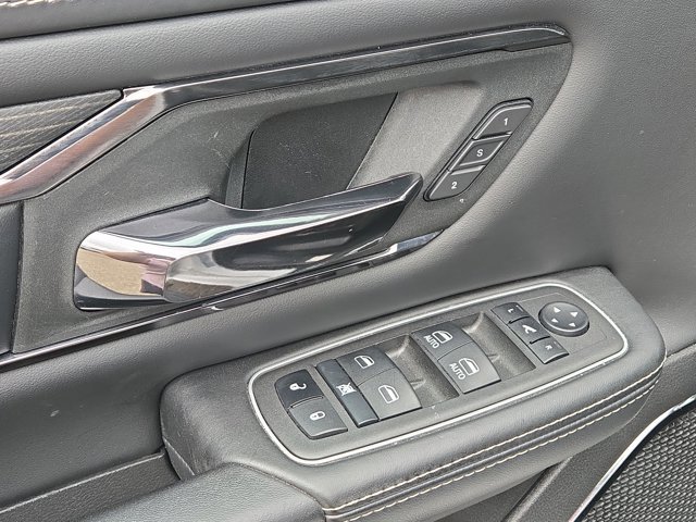 Used 2023 RAM 1500 Limited w/ Body Color Bumper Group image 13