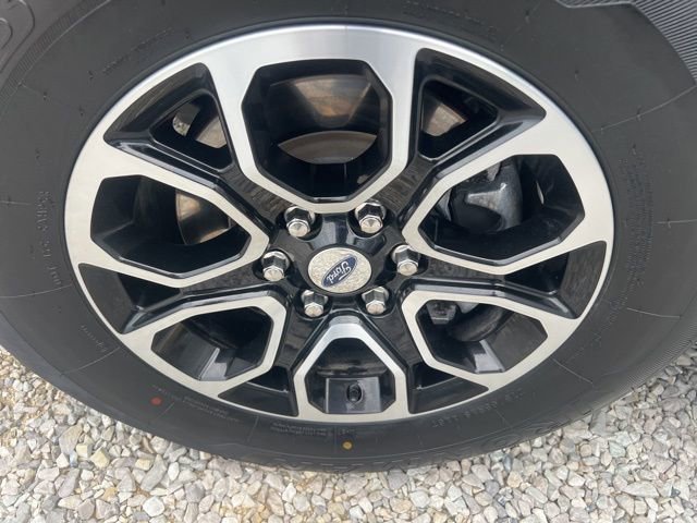 Used 2024 Ford Expedition XLT AWD/4WD image 7