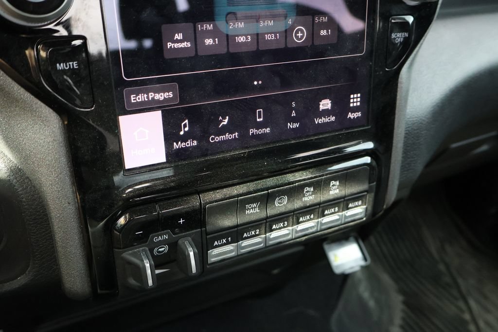 Used 2025 RAM 3500 Tradesman AWD/4WD image 28