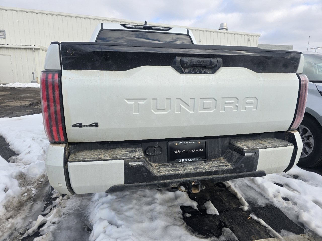 Used 2024 Toyota Tundra Platinum image 6