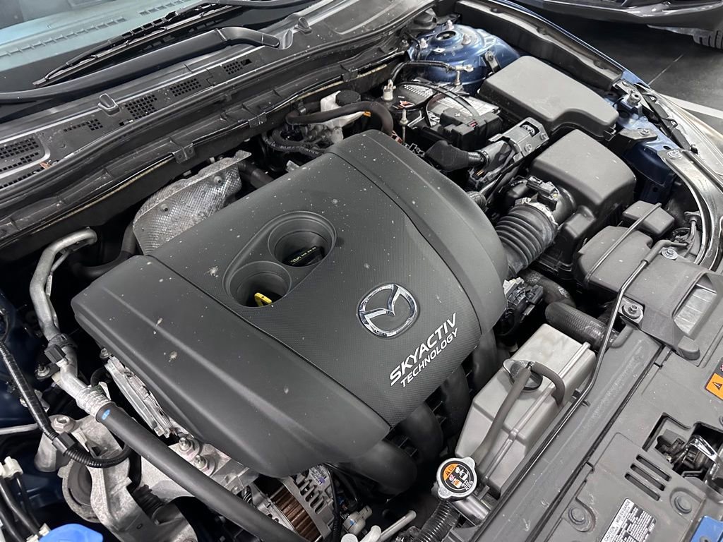 Used 2018 MAZDA MAZDA3 Grand Touring w/ Premium Equipment Package image 34