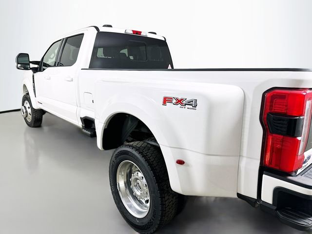 New 2026 Ford F450 Platinum w/ FX4 Off-Road Package image 5