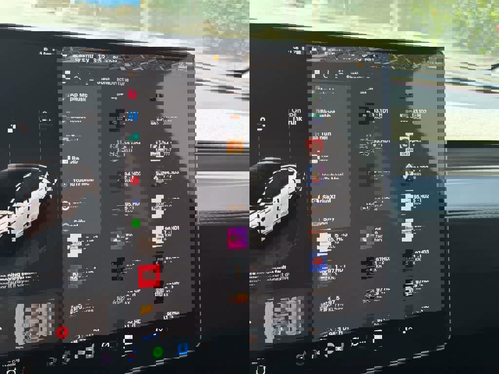 Used 2026 Tesla Model Y AWD image 20