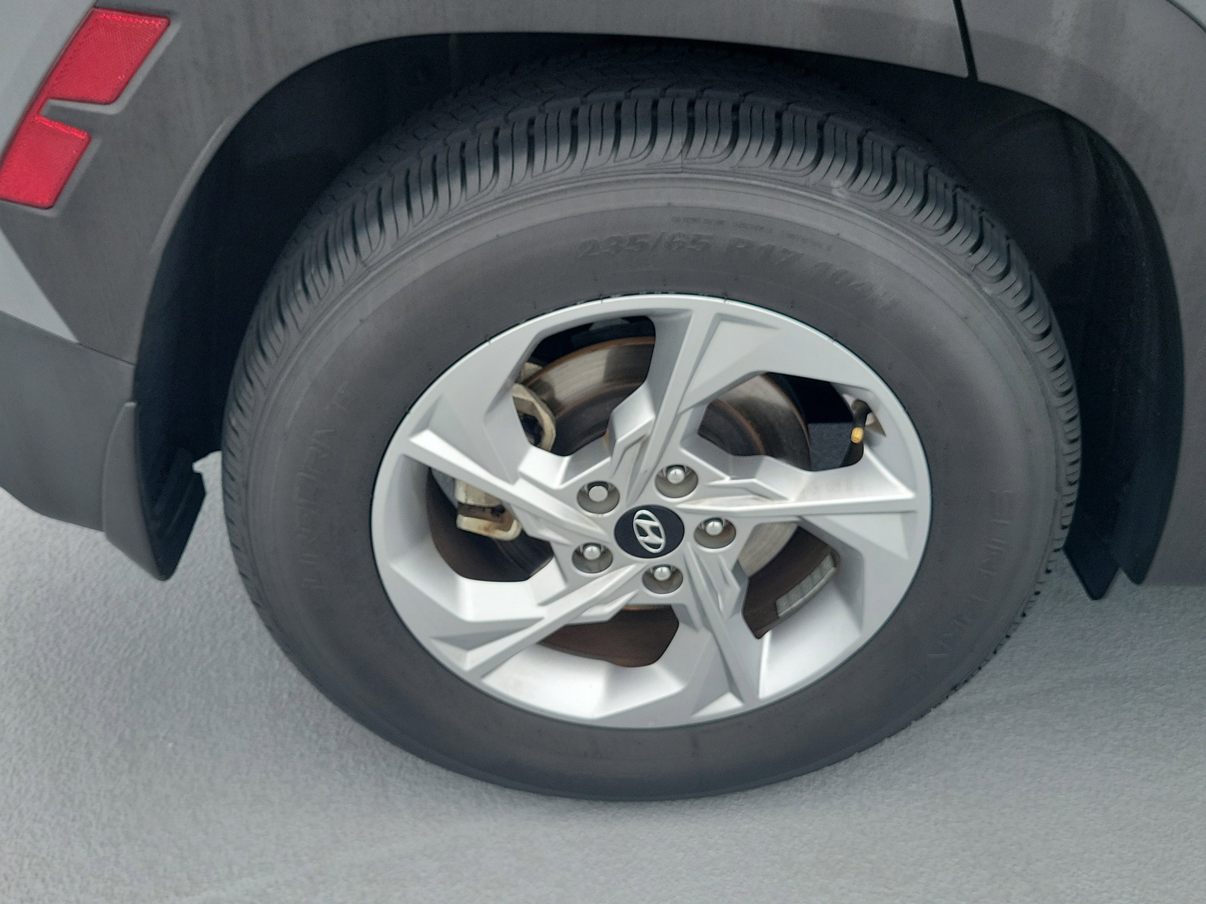 Used 2024 Hyundai Tucson SEL FWD image 7