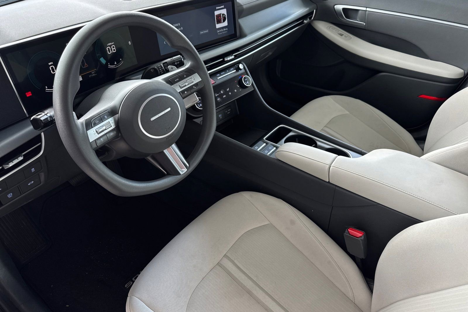 Used 2024 Hyundai Sonata SEL FWD image 11