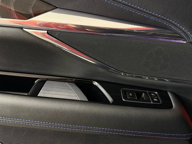 Certified 2026 Cadillac Escalade IQ Sport 1 w/ LPO, Floor Liner Package AWD/4WD image 22