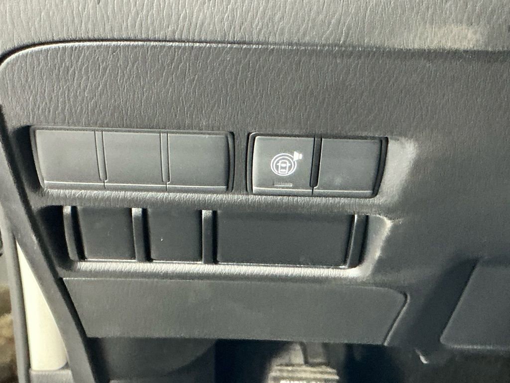 Used 2023 Nissan Armada SV w/ Cargo Package image 23