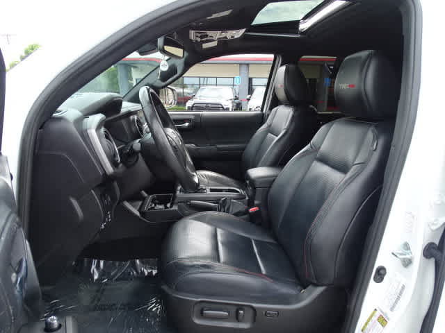 Certified 2021 Toyota Tacoma TRD Pro AWD/4WD image 16