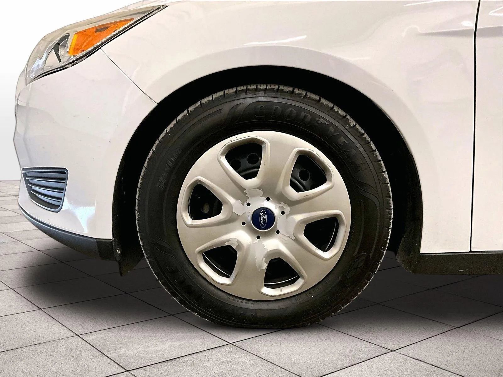 Used 2018 Ford Focus S FWD image 8